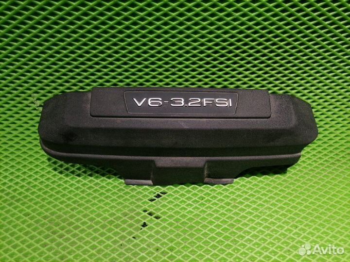 Накладка двигателя Audi A8 D3 BPK 2006