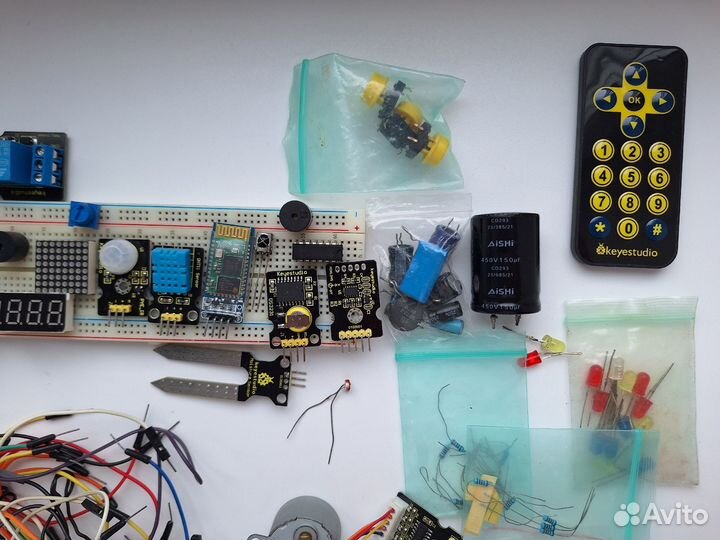 Набор Arduino UNO расширенный (Bluetooth, Wi-Fi)