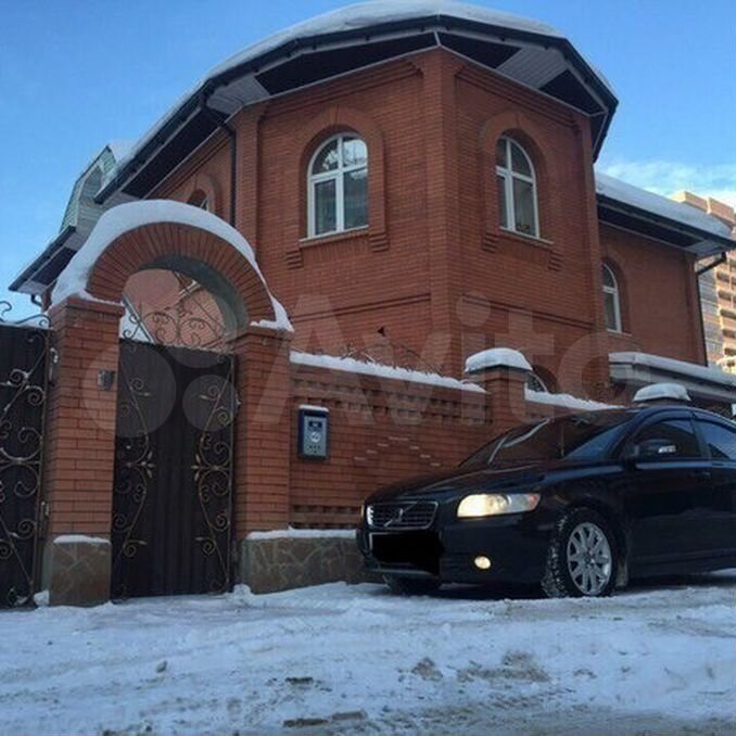 Коттедже на сутки иркутск. Квартиры с видом на ангару в иркутске. Отель аквамарин листвянка. Коттедже на сутки иркутск. Кантри дом иркутск.