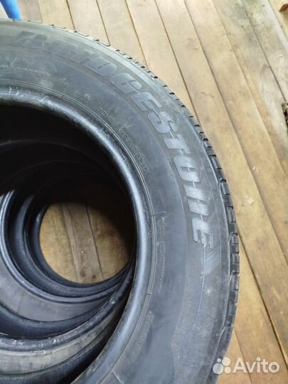 Bridgestone Dueler A/T 215/65 R16