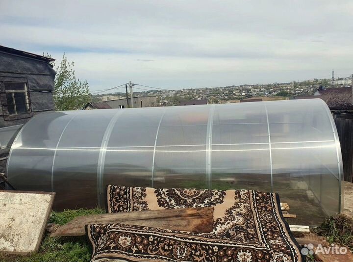 Теплица из поликарбоната