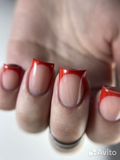 Модель маникюр