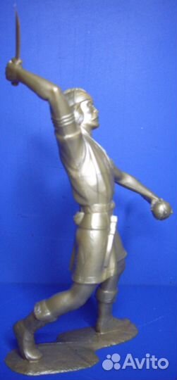 Викинги 150 мм. Конунг и воин. арк Моделс