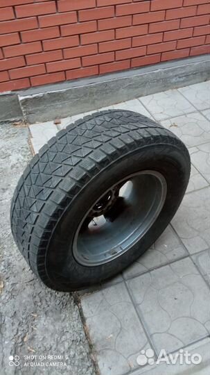 Bridgestone Blizzak DM-V2 265/65 R17