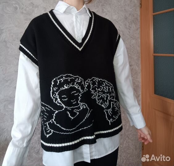 Жилетка женская теплая, модная