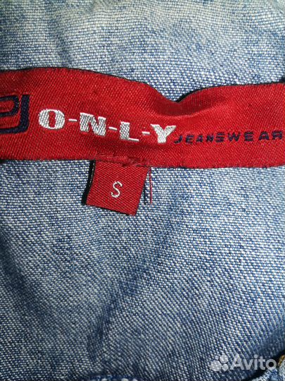 Джинсовая куртка