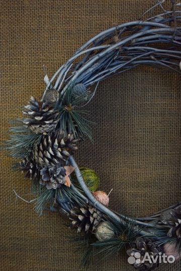 Новогодний венок ручной работы