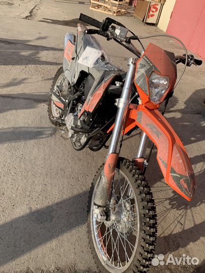 Racer X2 Cross