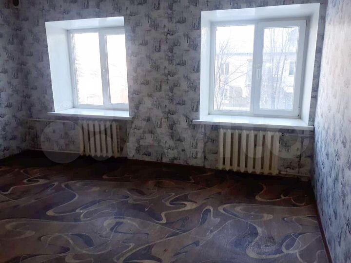 Комната 24 м² в 5-к., 2/5 эт.