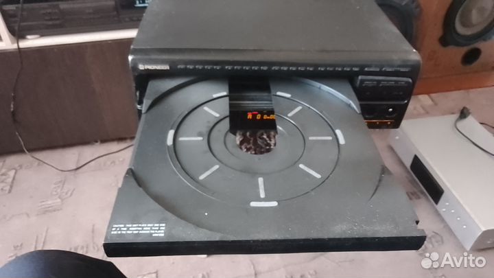 CD проигрыватель CD CDV LD player CLD - 272OK