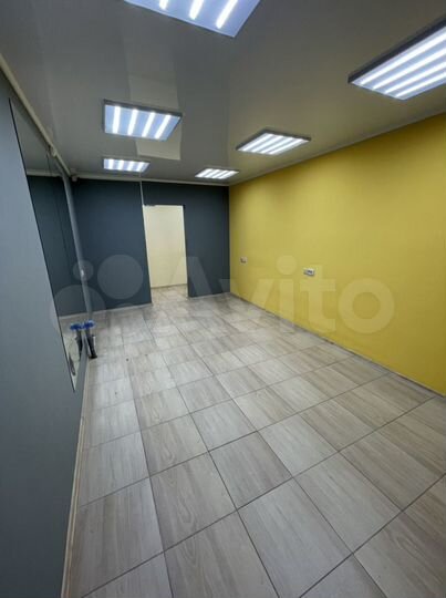 Торговая площадь, 52 м²