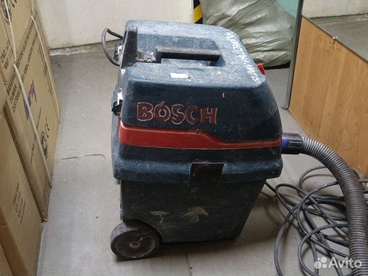 Строительный пылесос Bosch GAS25