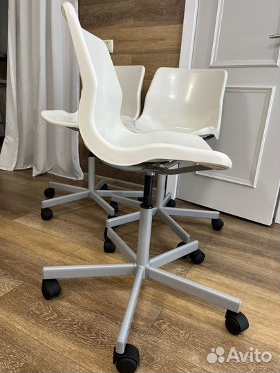 Стул офисный IKEA snille