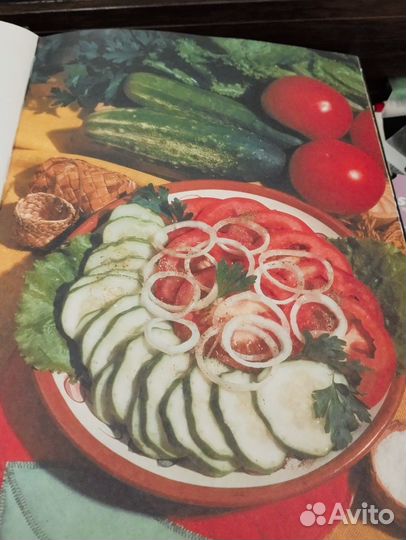 Книга кулинарная