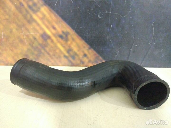 Патрубок интеркулера Audi Allroad C5 BES 2004
