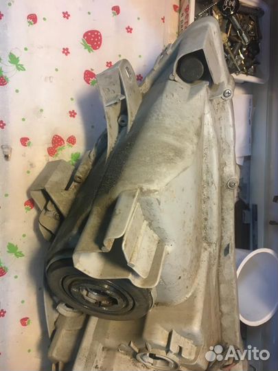 Фара для Toyota Camry V40 2006-2009 ксенон