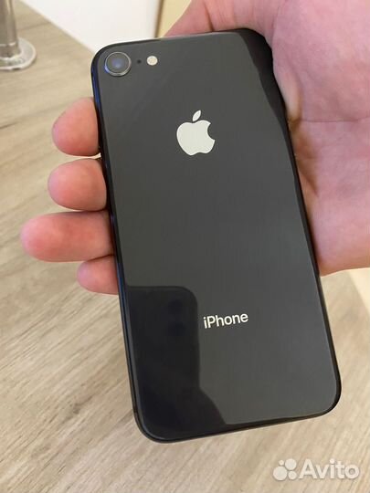 iPhone 8