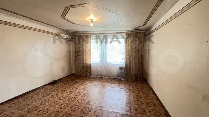3-к. квартира, 70,5 м², 1/9 эт.
