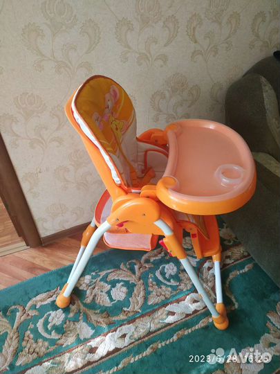 Детский стол и стул