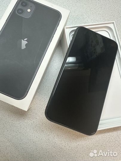 iPhone 11, 64 ГБ