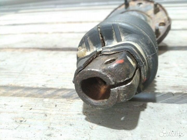 Рулевой карданчик Chevrolet Lacetti универсал 1.6