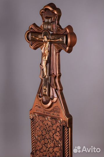 Кованый крест на могилу