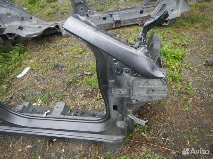 Панель боковая кузова/стойка правая Hyundai Solaris