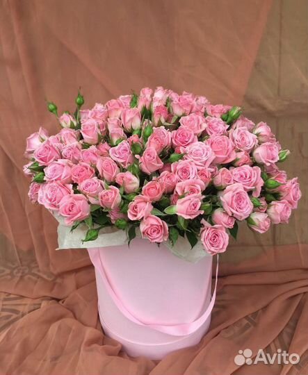 Розы в коробочке с доставкой №518