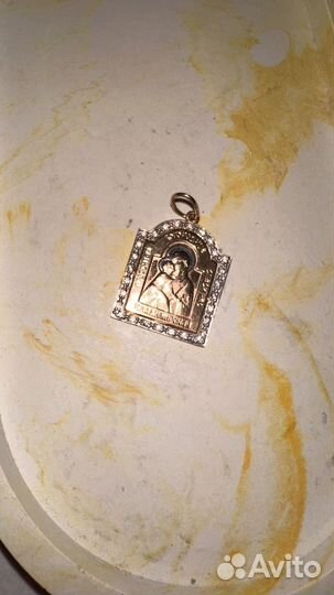 Золотая иконка 585