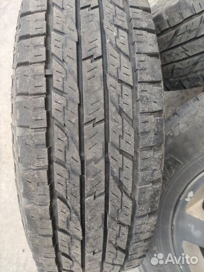 Yokohama Geolandar A/T G015 225/75 R16
