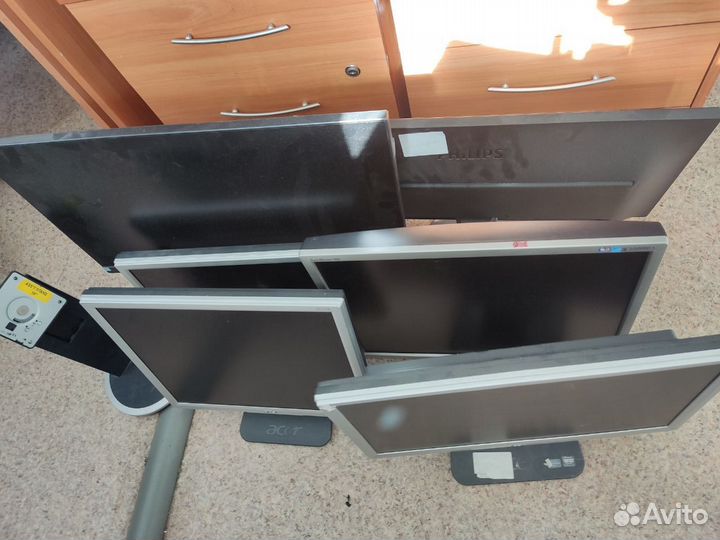 Мониторы на запчасти 6 шт