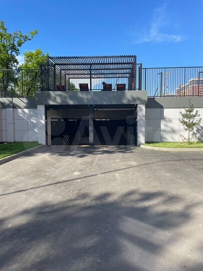 Машиноместо, 13 м²