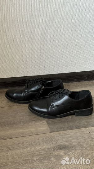 Полуботинки женские