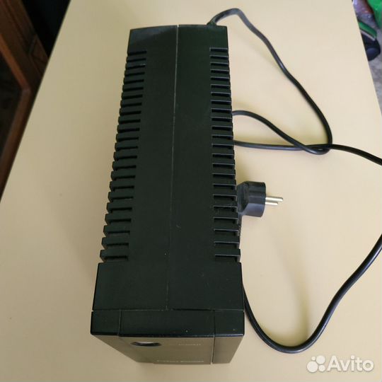 Источник бесперебойного питания. ибп