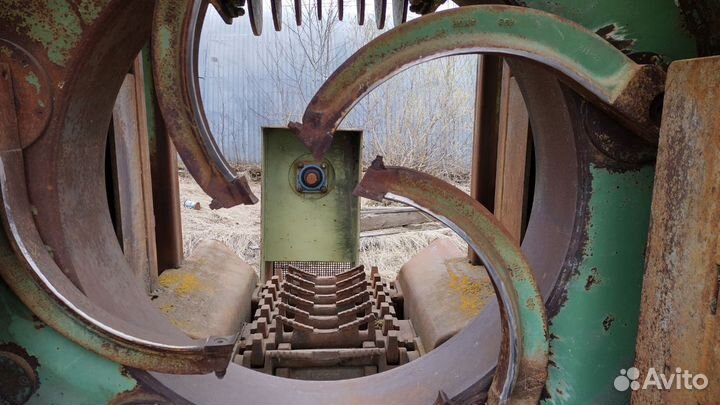 Продам б/у окорочный станок S.O.M