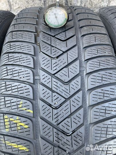 Pirelli Scorpion Winter 255/55 R20