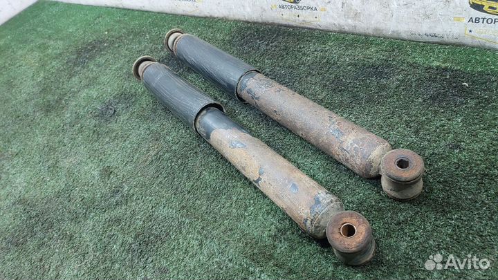 Амортизаторы передние Патриот 3163