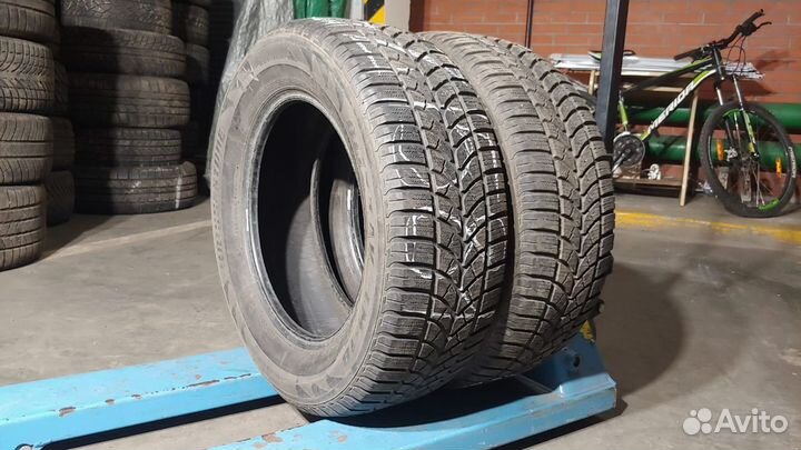 Bridgestone Blizzak LM-18 235/60 R16 100H