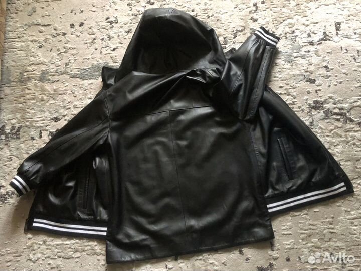 Куртка женская, натуральная кожа, 48 р-р