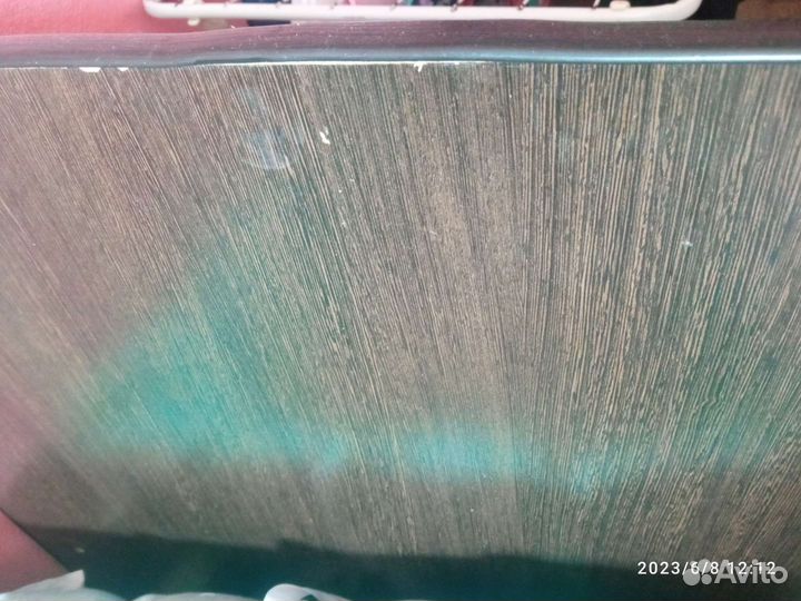 Детская кроватка с маятником и ящиком