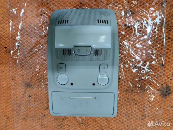 Плафон подсветки салона передний Audi Q5 I 8R cdnc