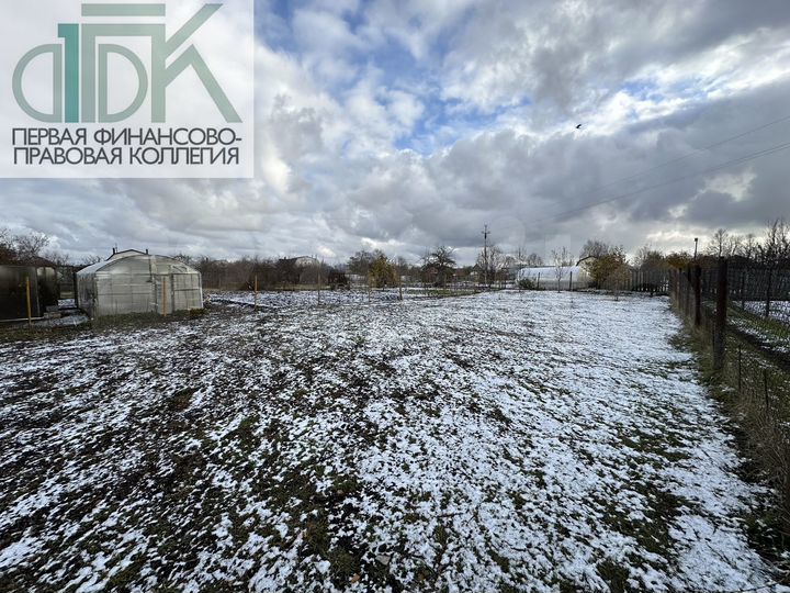 Дом 36 м² на участке 8 сот.