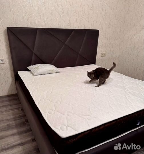 Кровать 180х200