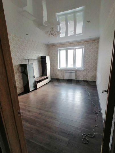 2-к. квартира, 61 м², 8/10 эт.