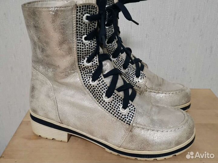 Ботинки на девочку