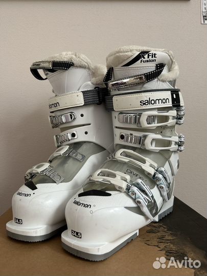 Горнолыжные ботинки Salomon Divine 55 женские