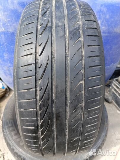 Hankook Ventus ME01 K114 235/55 R17 99