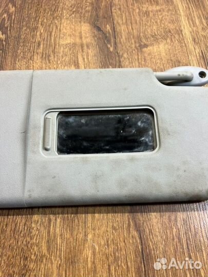 Козырек солнцезащитный правый Ford Mondeo 3 седан