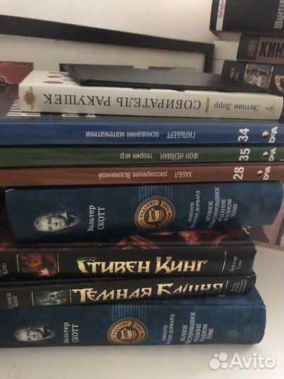 Книги (Шантарам, Гарри Поттер, Стивен Кинг)