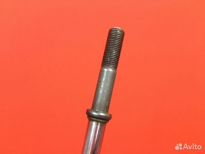 Амортизатор задний Toyota Corolla E12 4zzfe 1.4